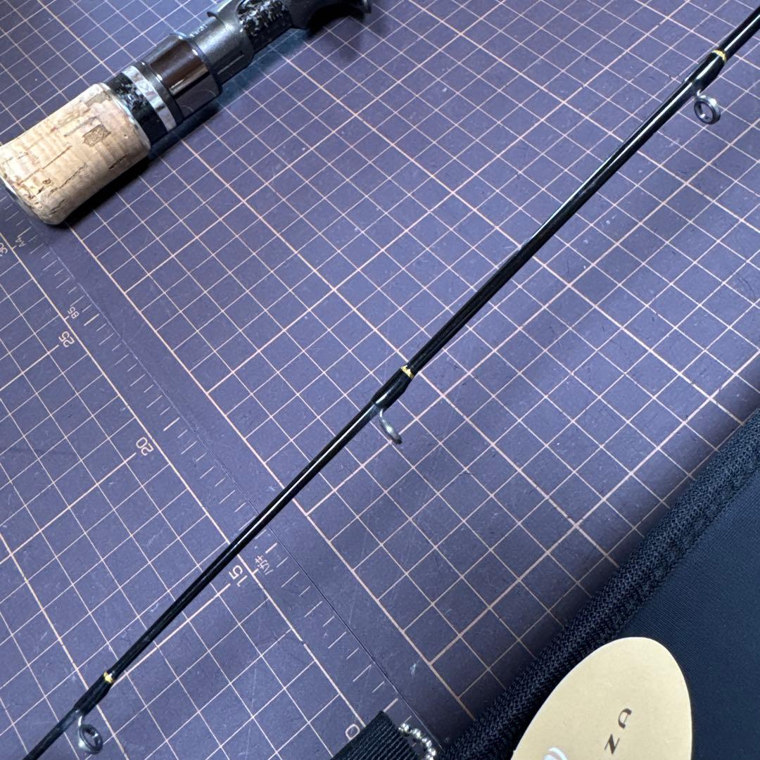 【引き取り限定】カレイドハスキーワインダークワトロプラス　グラスロッド