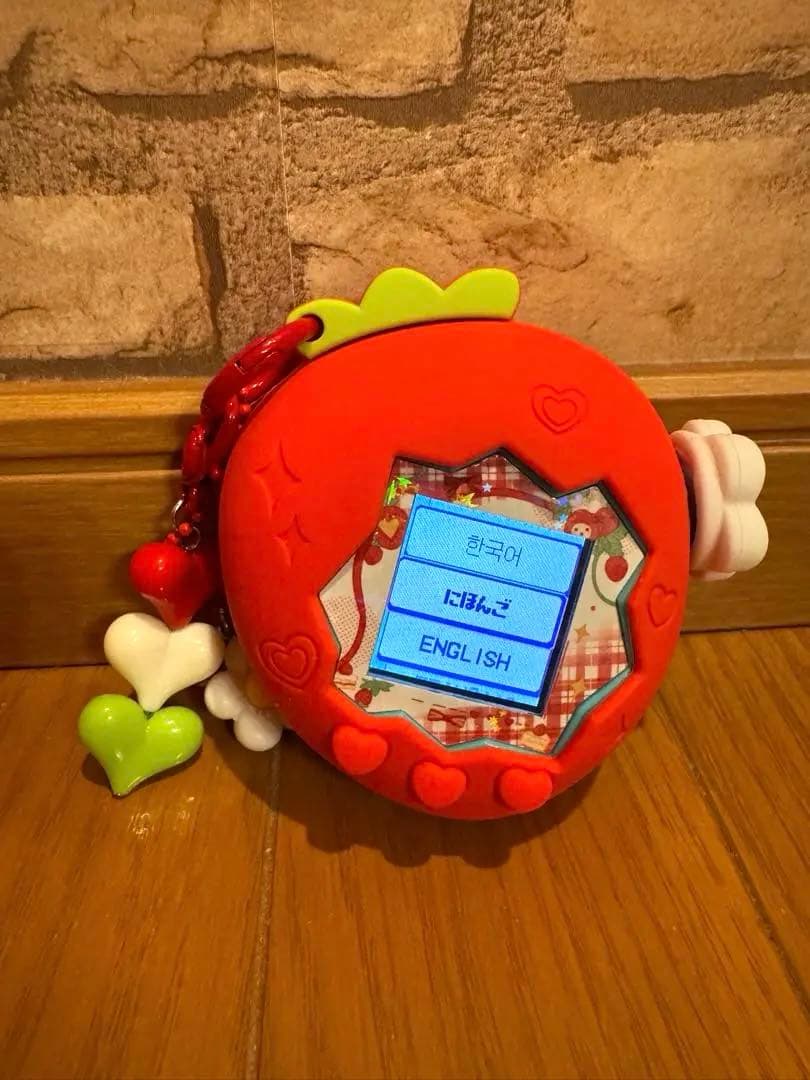 即日発送　たまごっちパラダイス ジェイドフォレスト　いちご　シリコンケース付き