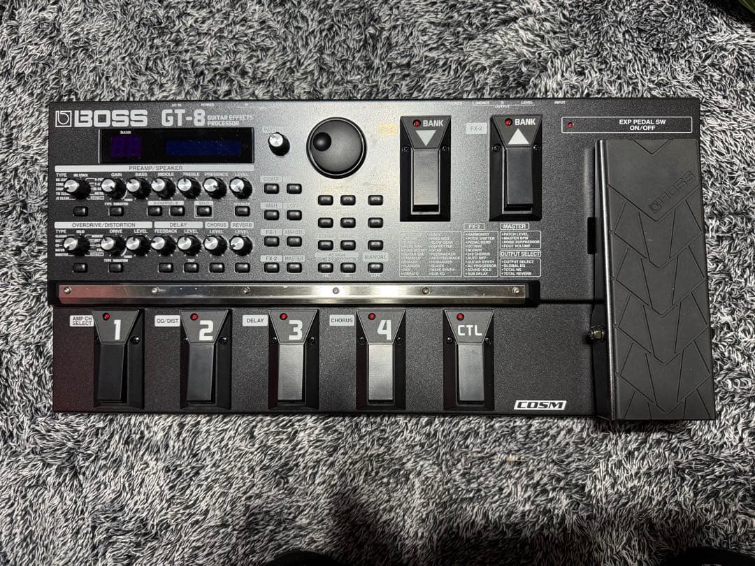 ギターマルチエフェクター　BOSS GT-8 超美品！