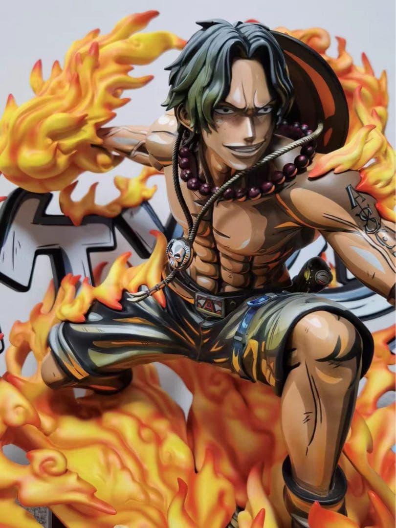 【新品】ワンピース エース 漫画風 フィギュア ガレージキット