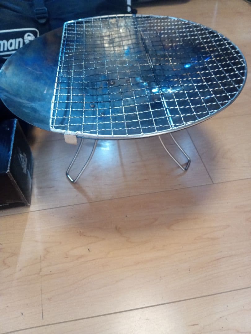 ソロキャンプにオススメ　4点セットです　テントにチェア、テーブル等