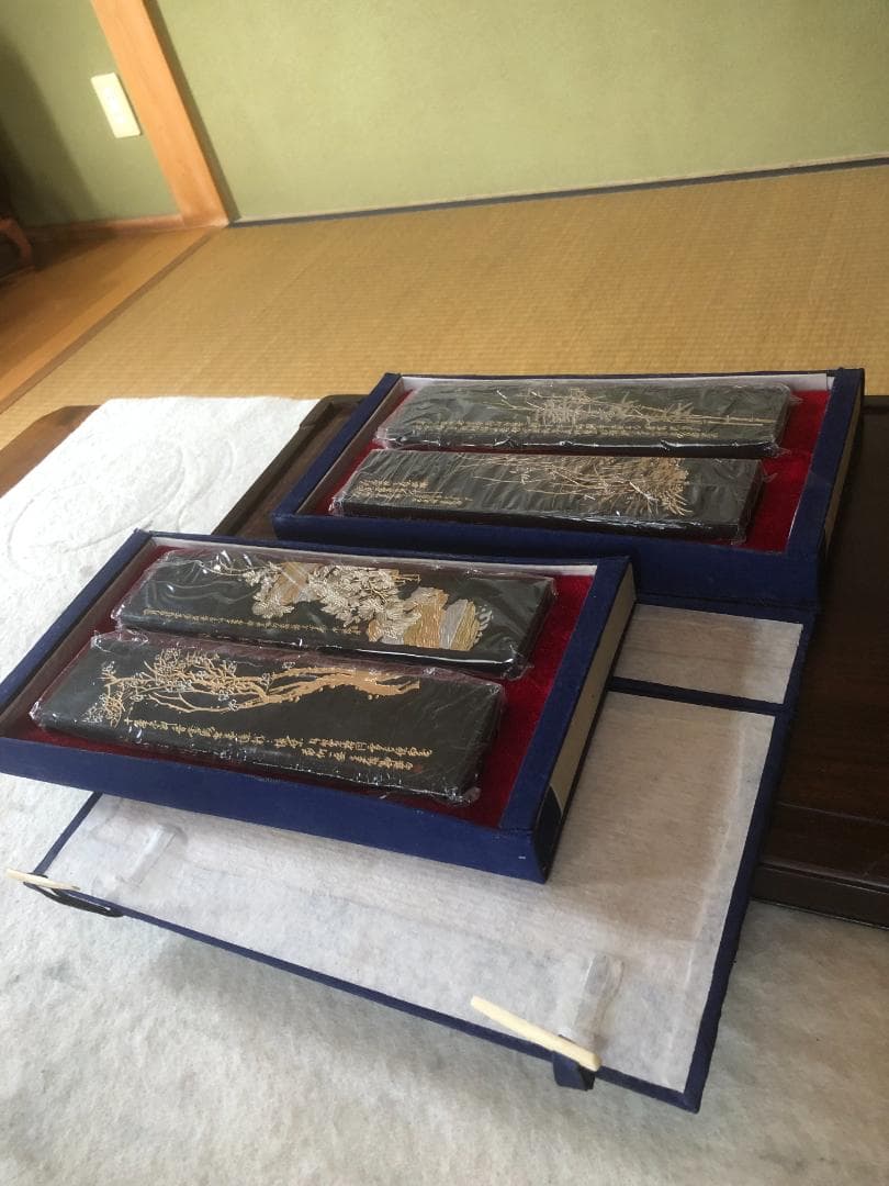 101油煙 大サイズ 177g/本×4 (呉昌碩の書画入)