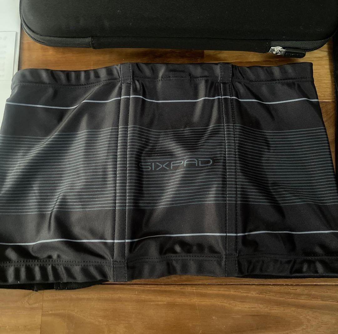 最終値下げ ほぼ未使用 シックスパッド パワースーツ アブズ