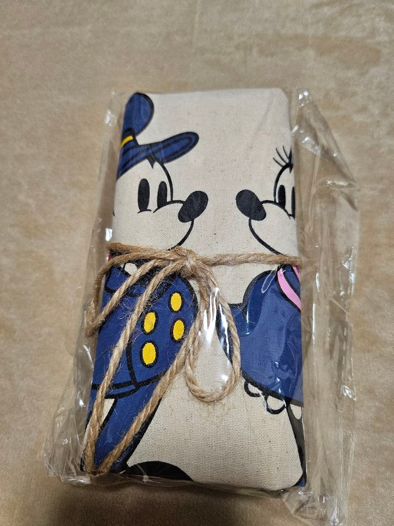 フラッグシップ　羽田空港限定　ミッキー　ミニー　ぬいぐるみキーホルダー