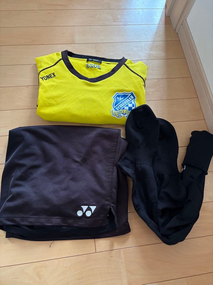 秀岳館高校サッカー部黄色ユニフォームセット➕青ユニの新品