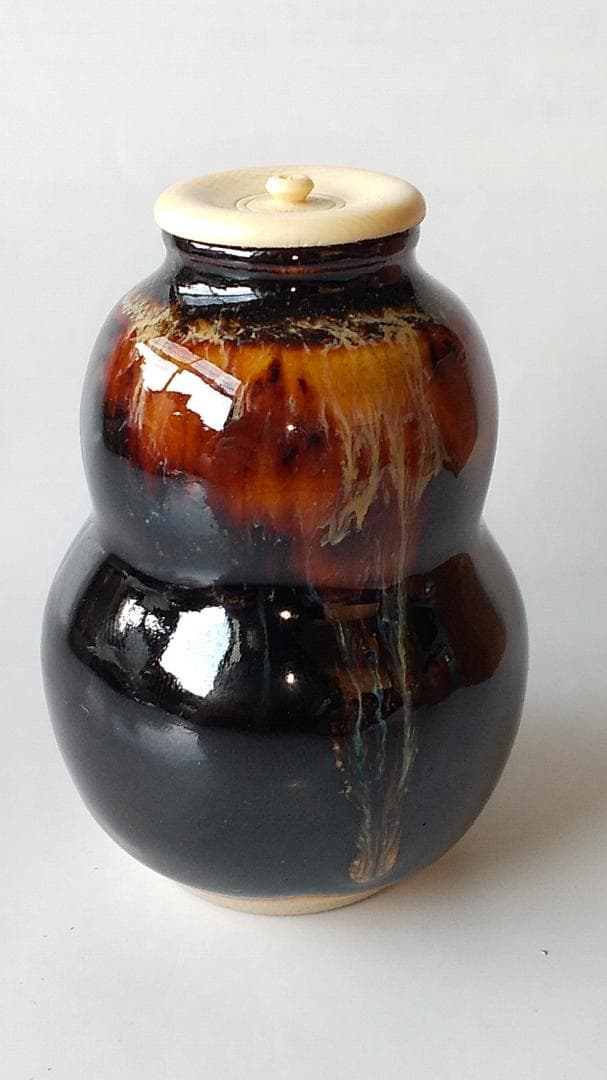 桶谷定一 作 洛東定一 希少 瓢形茶入 仕覆 荒磯純子 茶道具 共箱 茶入 美品