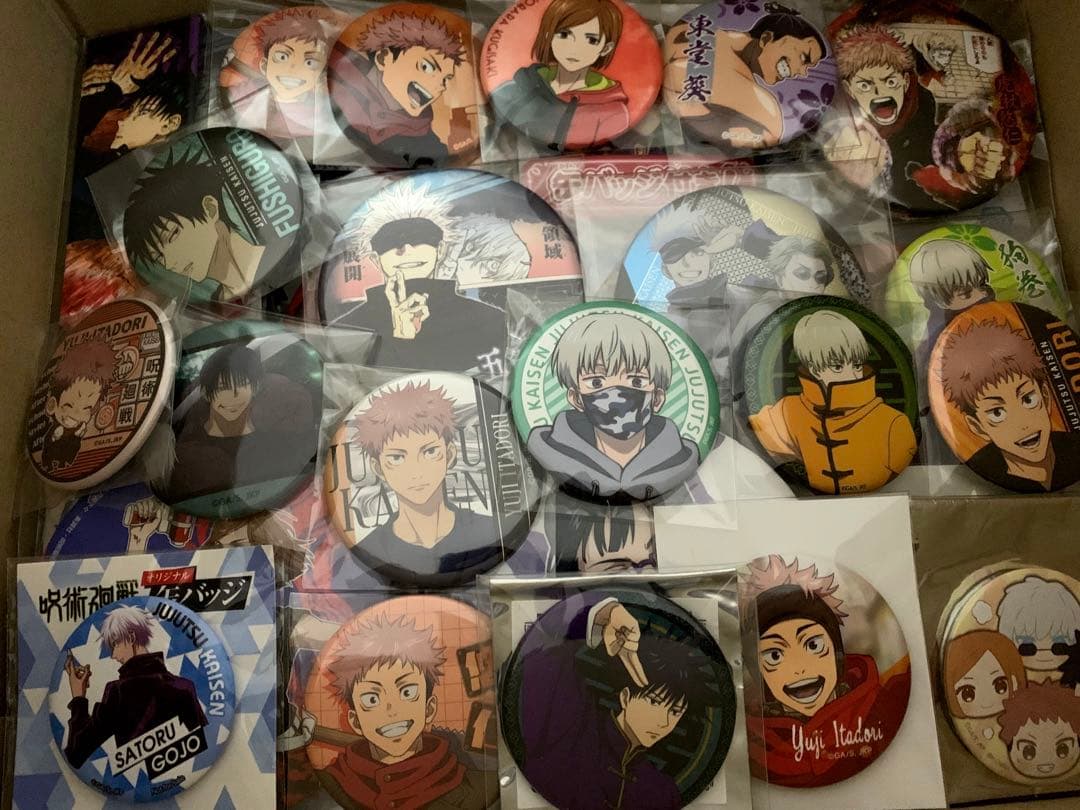 呪術廻戦　240個以上　大量まとめ売り　缶バッジ　アクスタなど