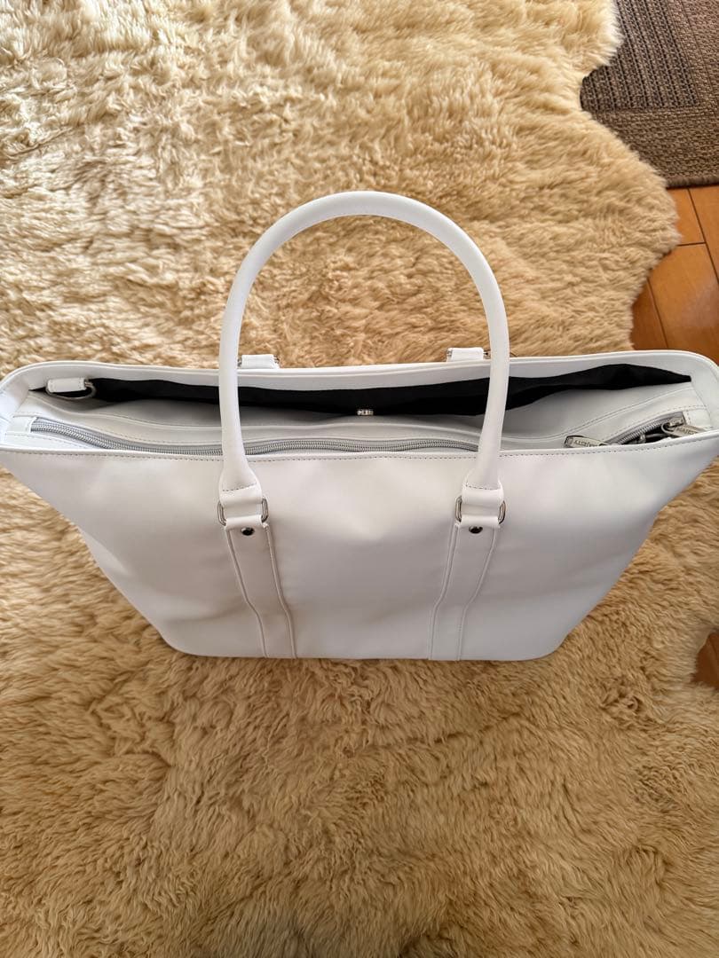 MAJESTY ロッカーバッグ！【新品】