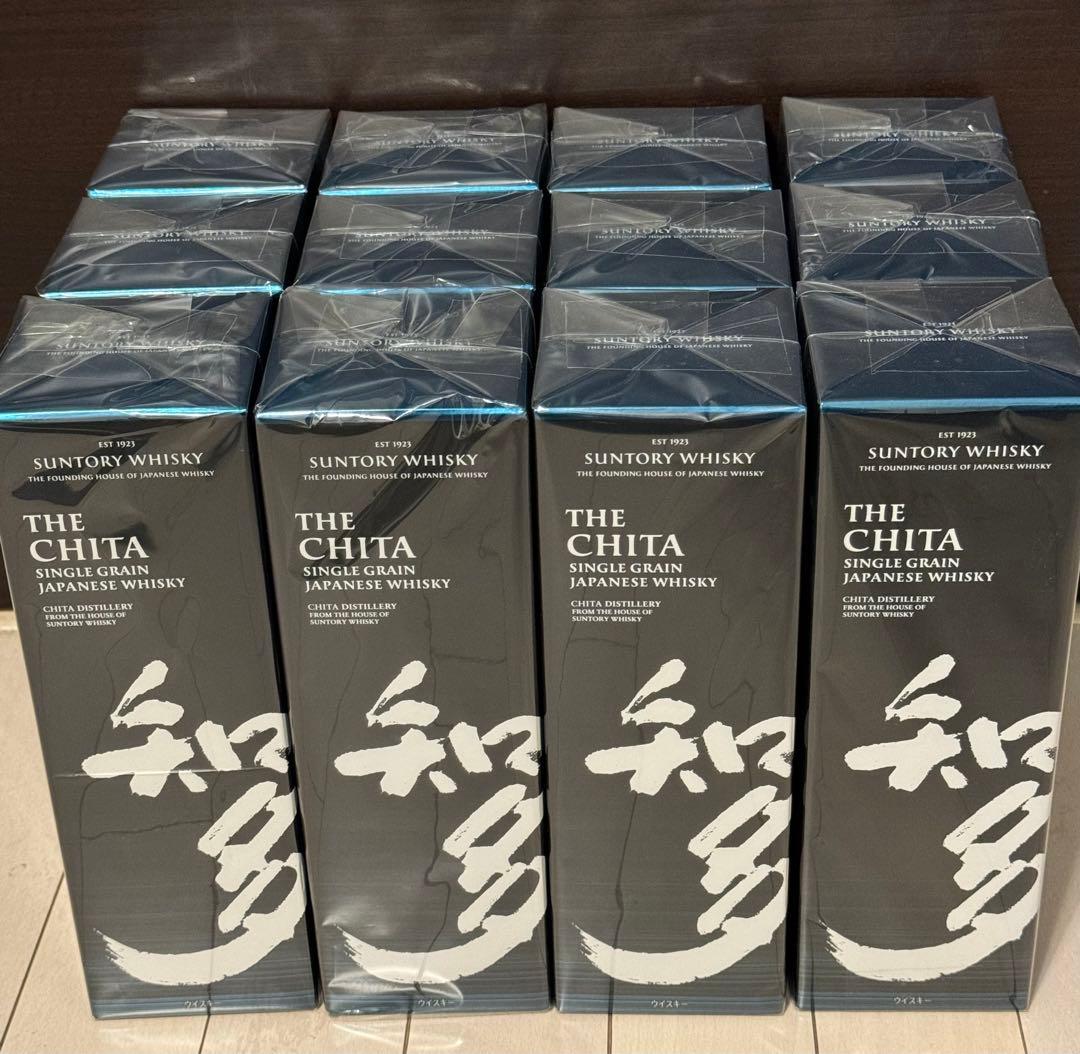 サントリー　ウイスキー 知多　700ml 12本　化粧箱、フィルムラッピング付き
