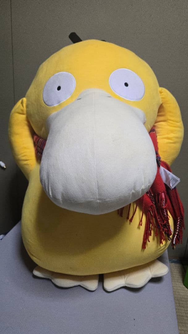 ポケモンセンターオンライン限定商品 等身大コダックぬいぐるみ