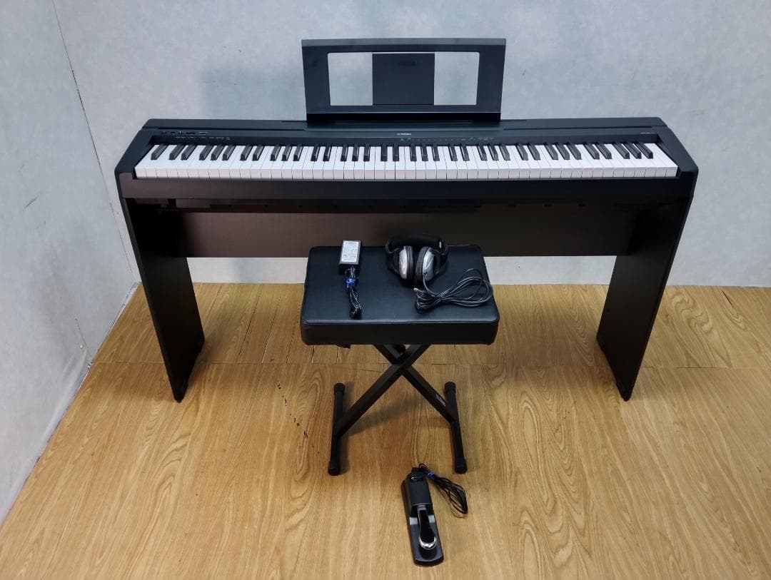 Y♢825 ヤマハ 電子ピアノ P-45B スタンド付き！美品！