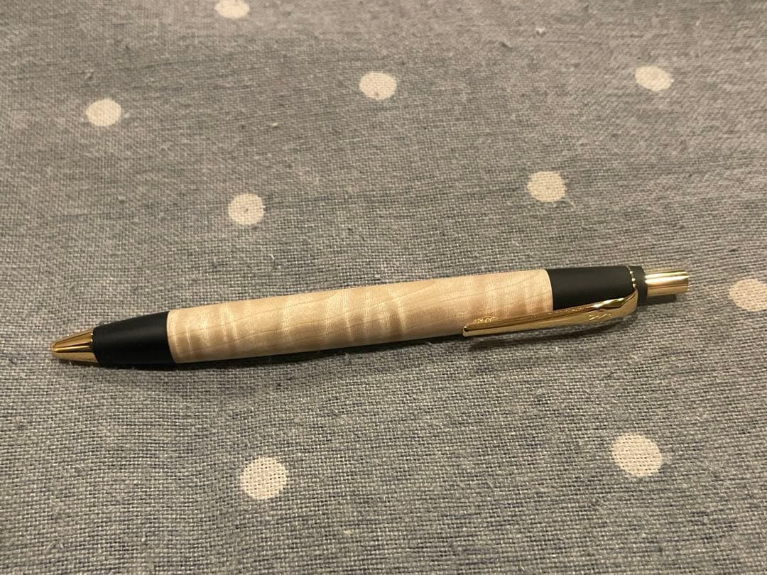 ブラックバス　野原工芸 栃縮杢新型ゴールドボールペン