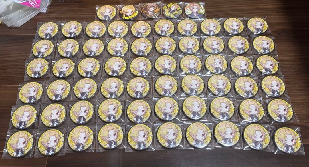 【最終値下げ・定価】KnightA そうま 缶バッチ 初期 デフォ まとめ売り