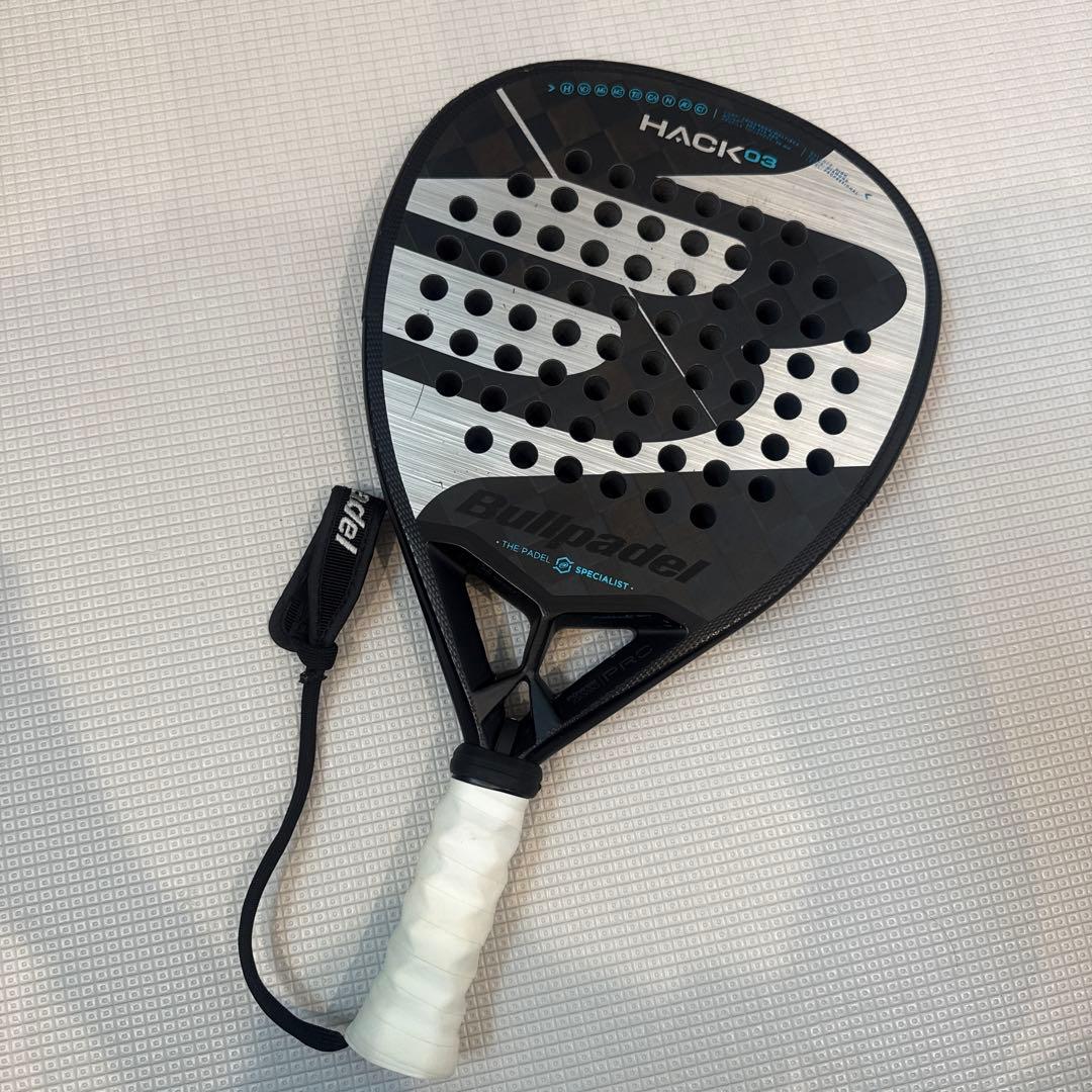 Bullpadel HACK 03 パデルラケット