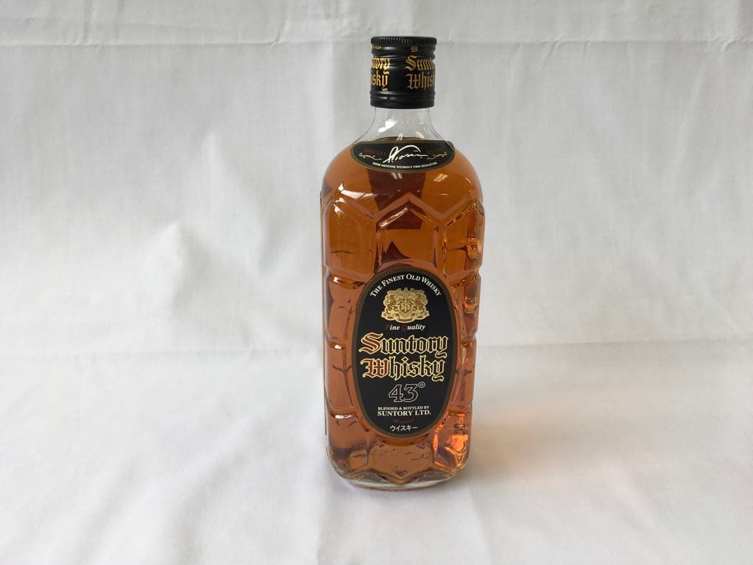 サントリー ウイスキー 角瓶 黒角 700ml 43度　古酒