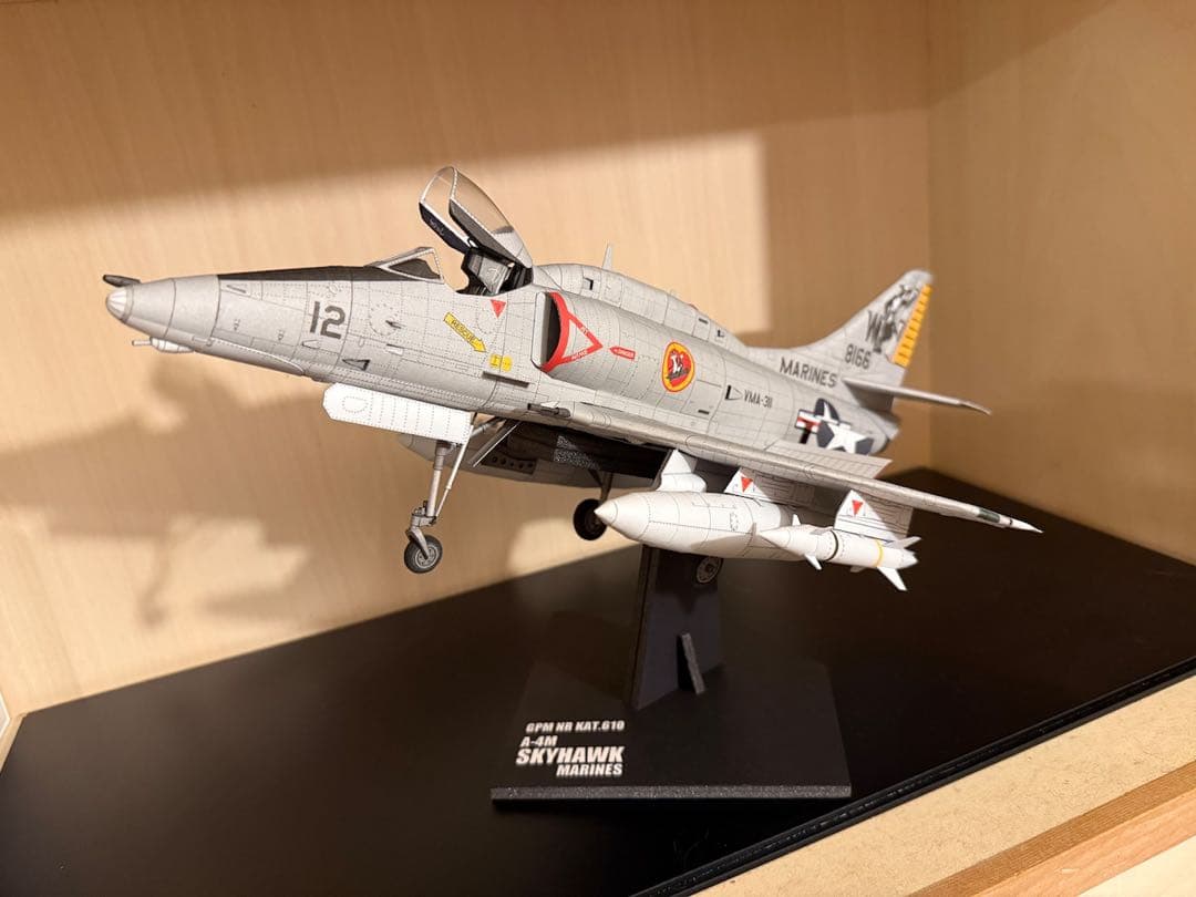 「ヌイダタカシの動画」製作GPM A4M SKYHAWK ペーパークラフト完成品