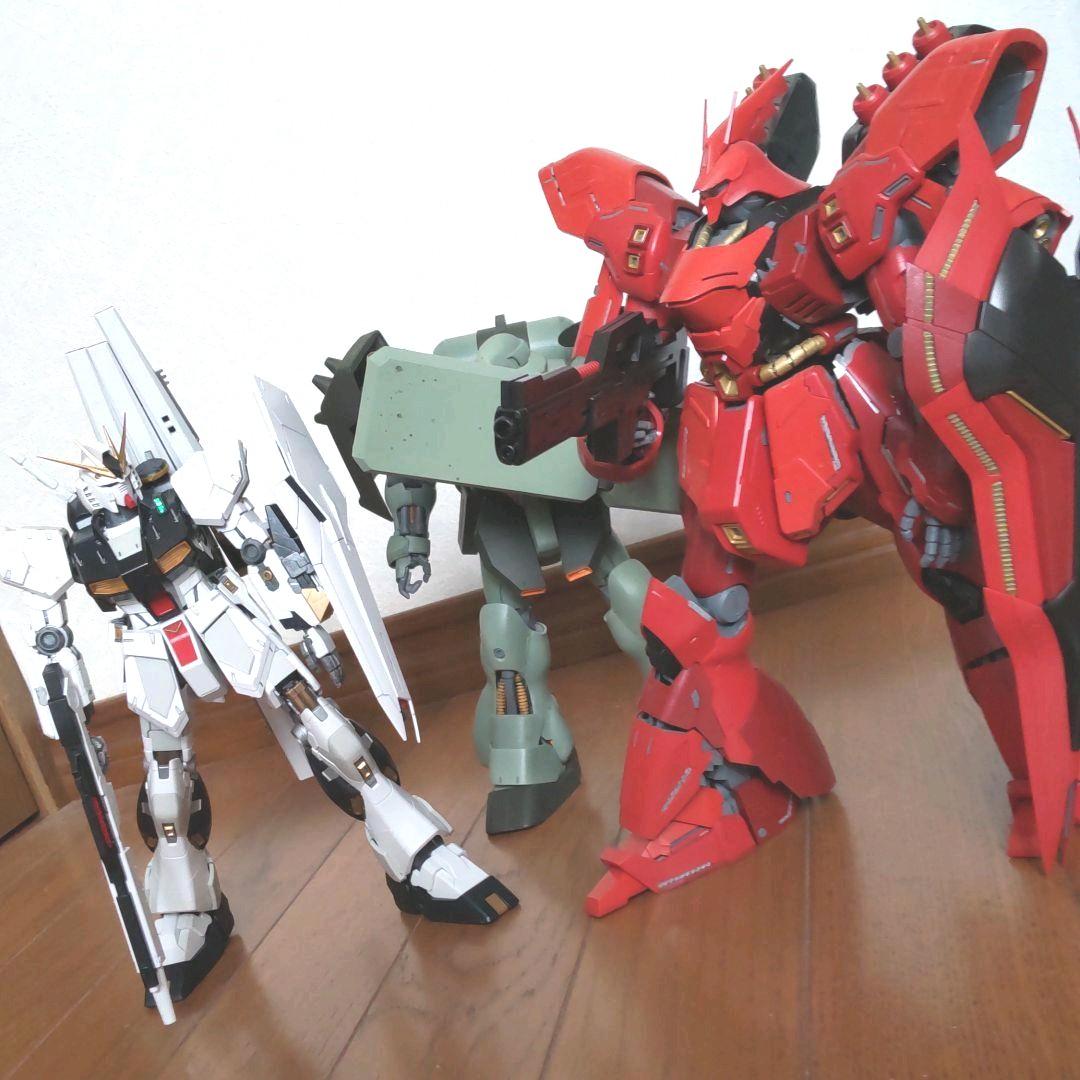 逆襲のシャア　MGニューガンダム・サザビーセット Ver.Ka