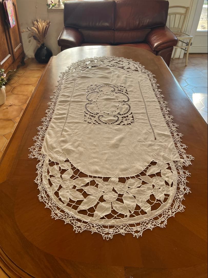 ◆フランスアンティーク｜大判手刺繍ボビンレースロングマルチクロスエンブレム長方形