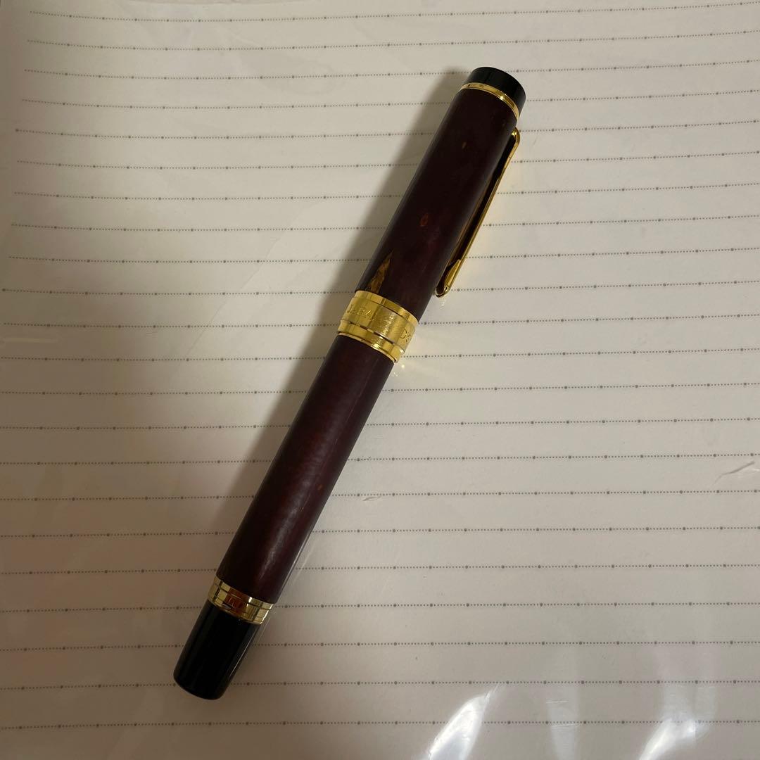 万年筆の伝次郎