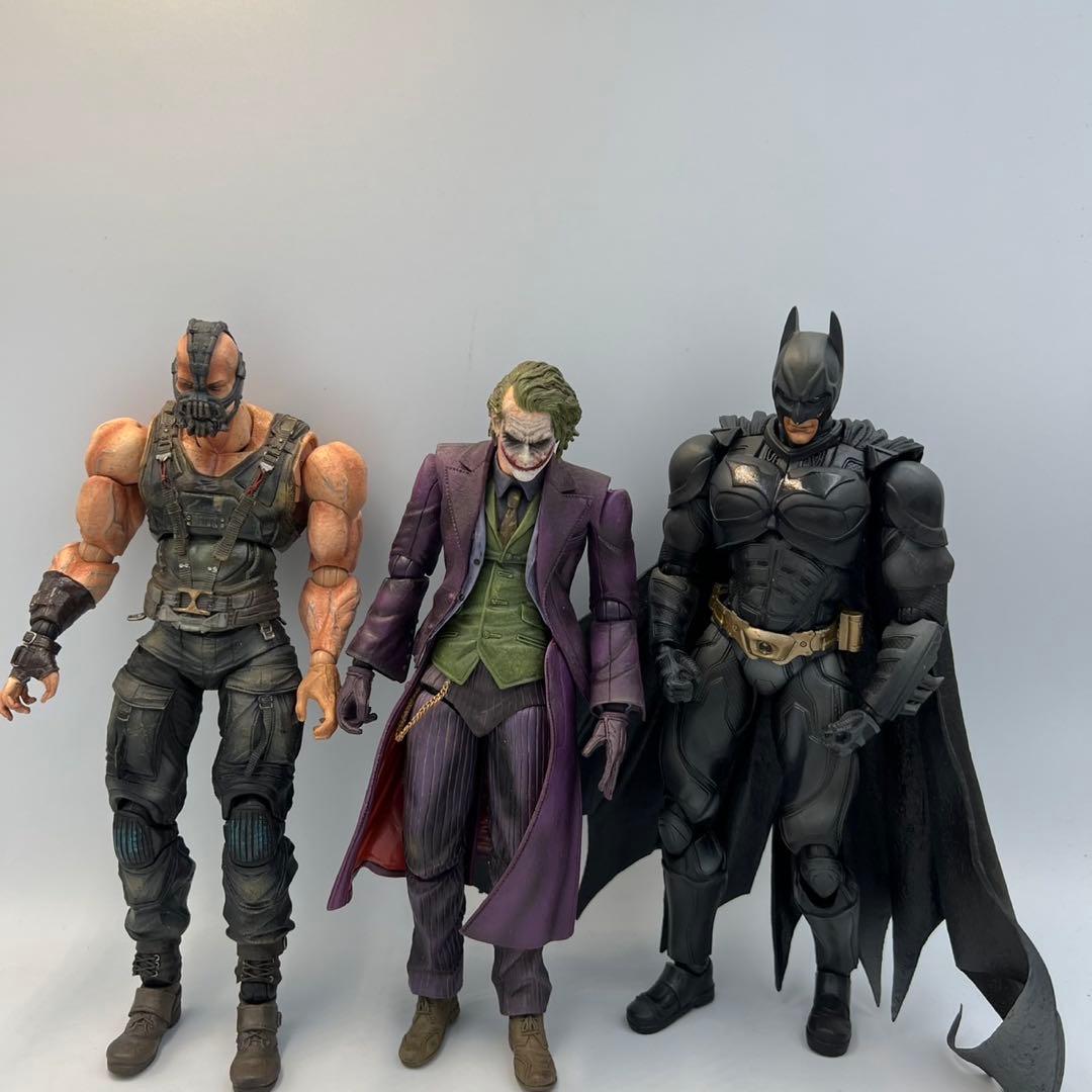 PLAYARTS改　フィギュア　バットマン　スーパーマン　ダークナイト　検
