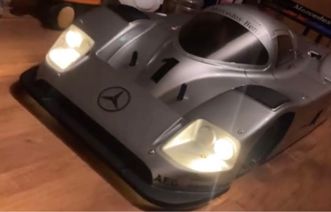 タミヤ　Cカー メルセデスベンツC11 ブリリアントシルバーマグノナイトステージ