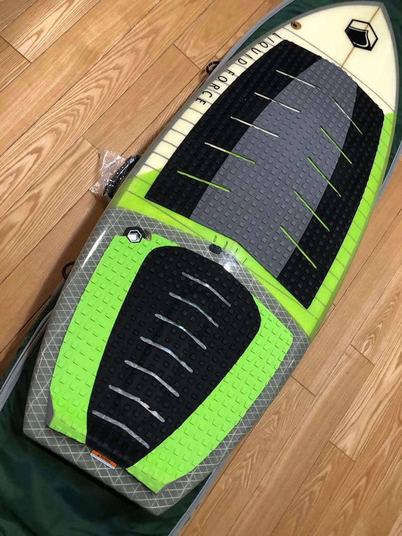 ウェイクサーフィン