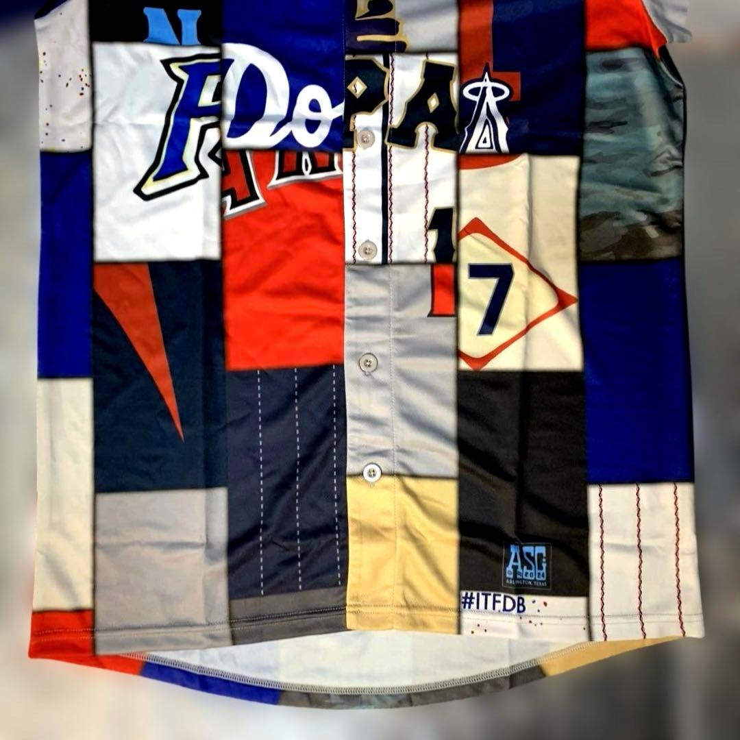 大谷翔平　プリントサイン付き歴代ミックスユニフォーム　50/50CLUB