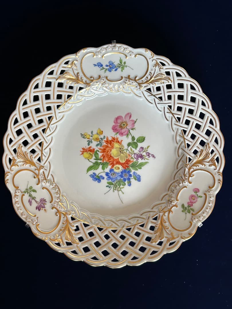 マイセンの透かし模様 額装絵皿