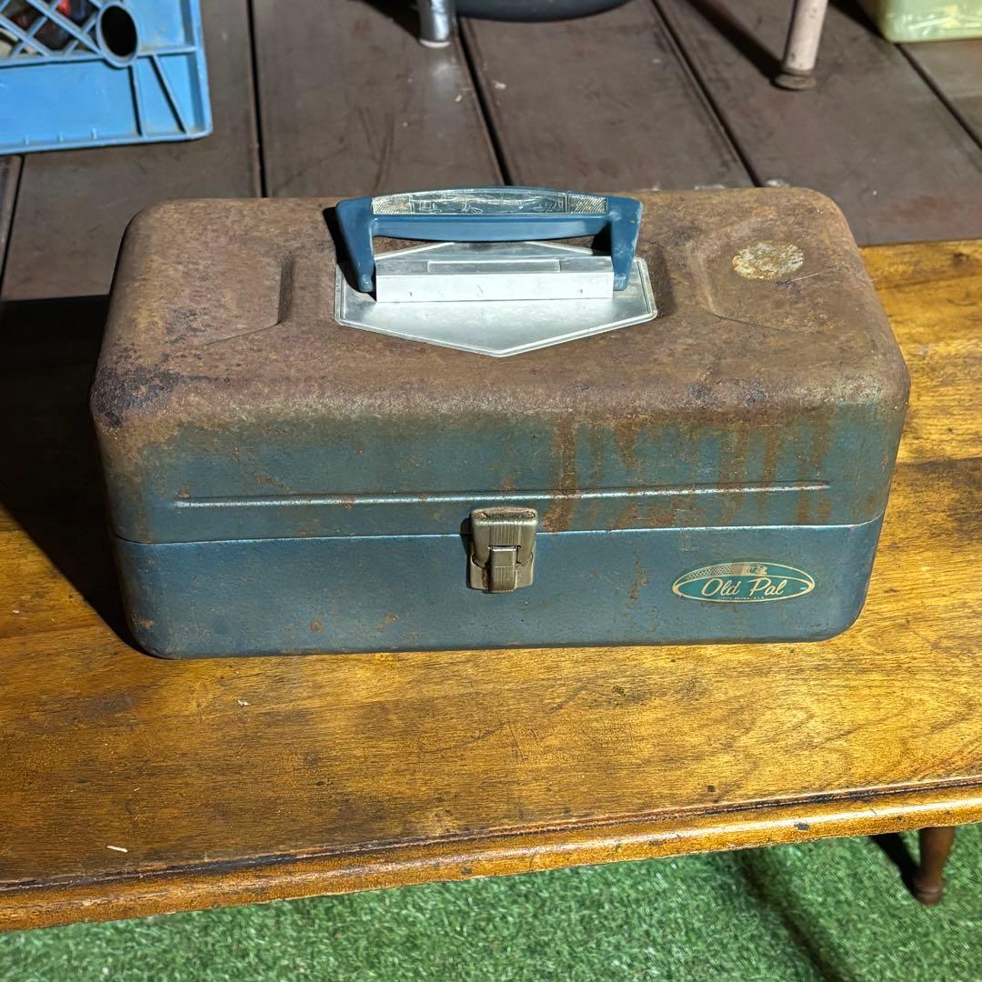 USA vintage OLD PAL メタルタックルボックス　サビあり