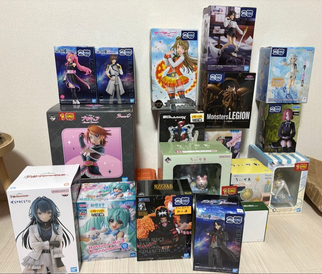 アニメキャラクター フィギュア 未開封