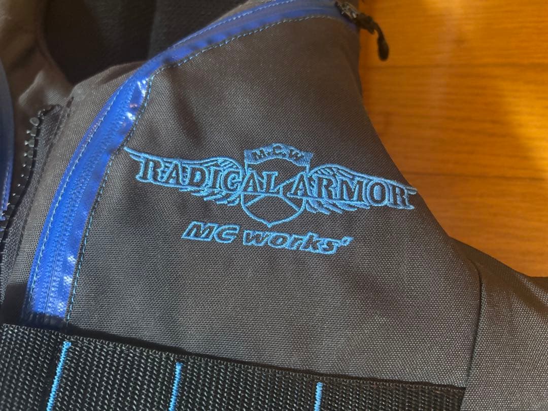 MC works ライフジャケット