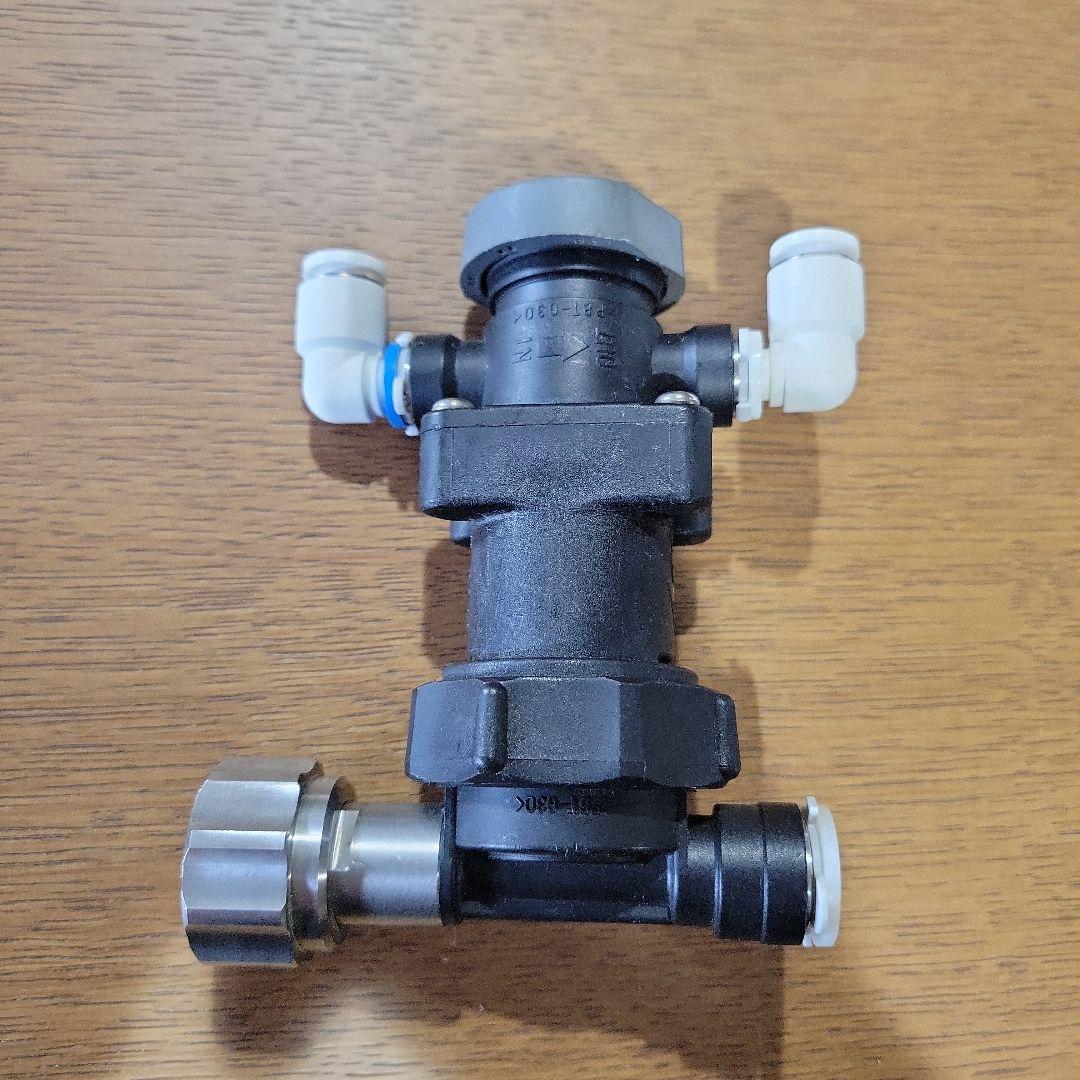 樽生ビール用 炭酸ガス自動調圧機