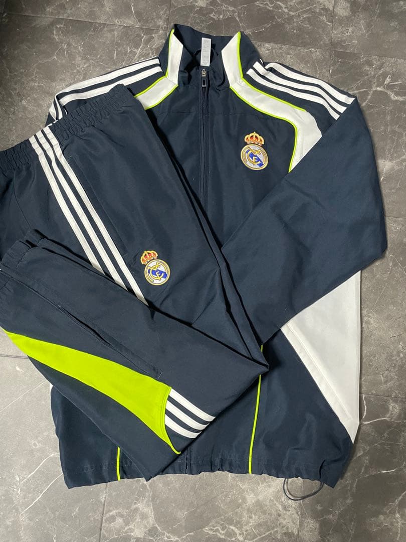 adidas レアル・マドリード ジャージ上下セット