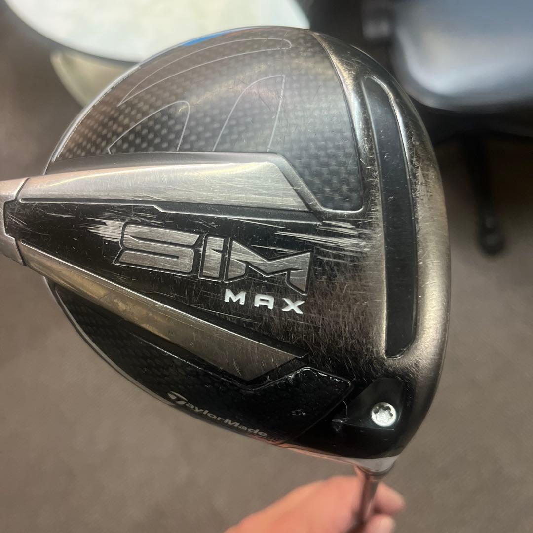 テーラーメイドのSIM MAXドライバー
