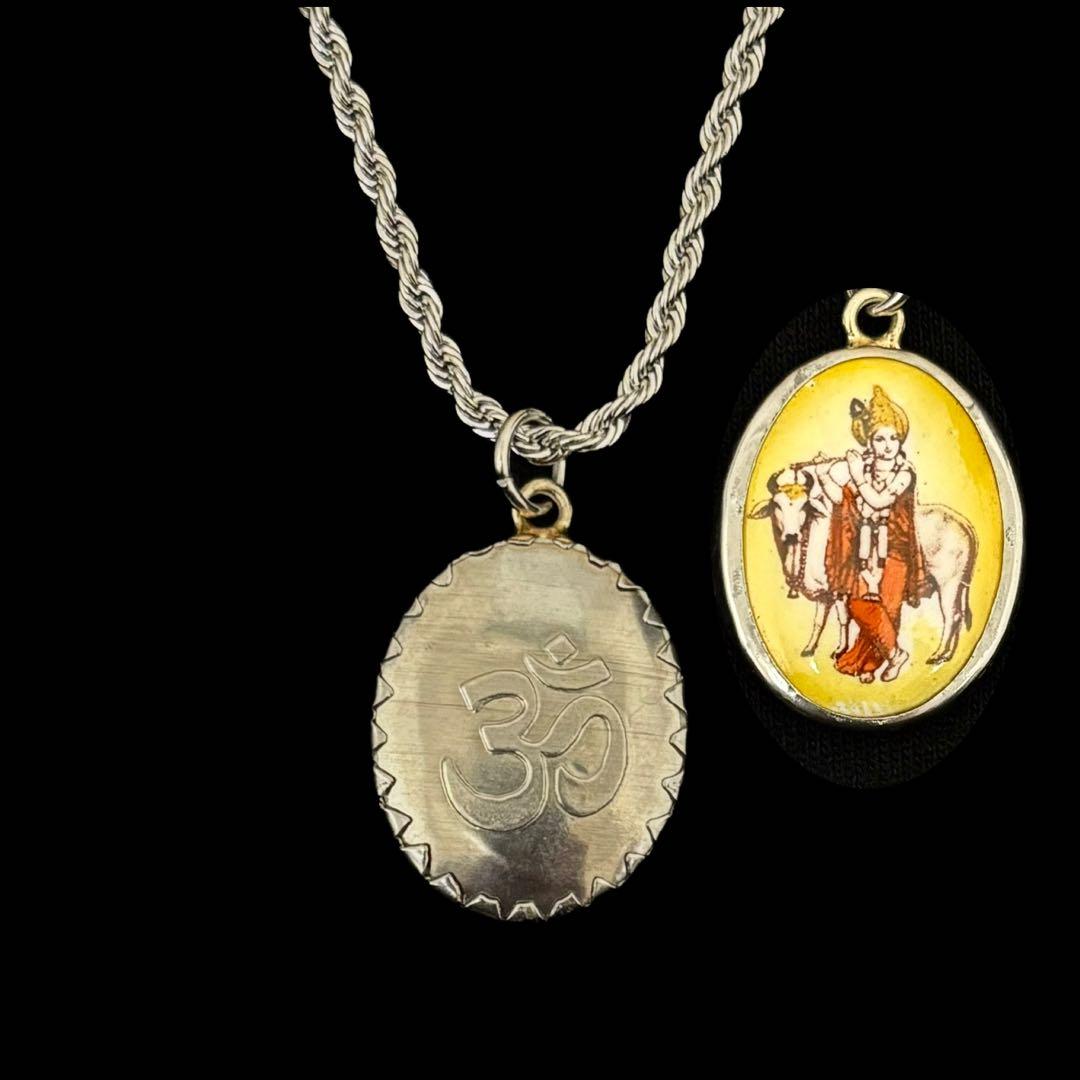 《週末価格》藤井風さん　オームペンダント クリシュナ神〈イエロー〉
