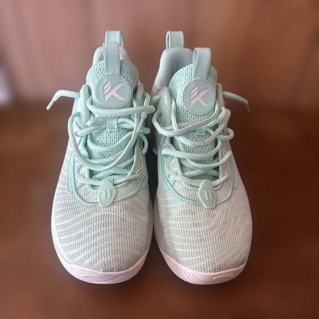 anta バスケットボールシューズ