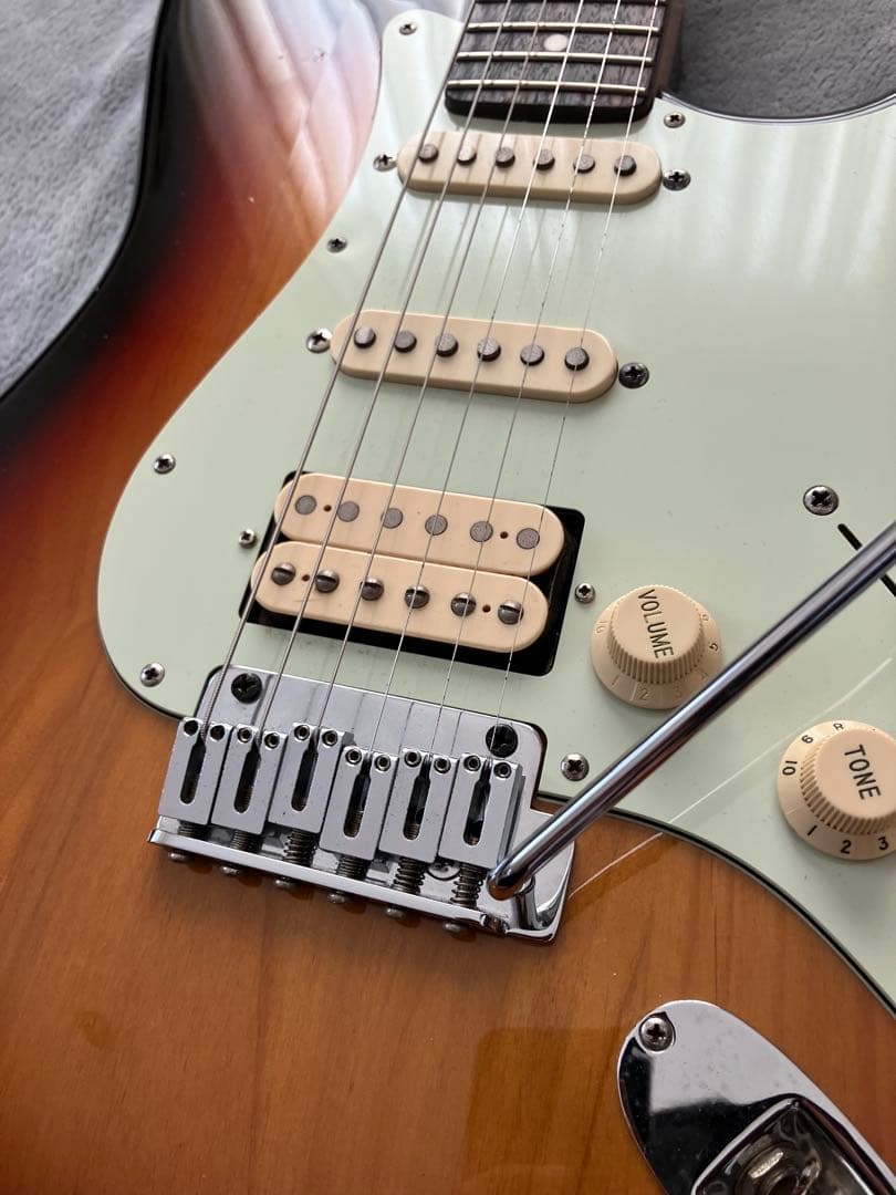 FGN FUJIGEN Neo Classic ストラト