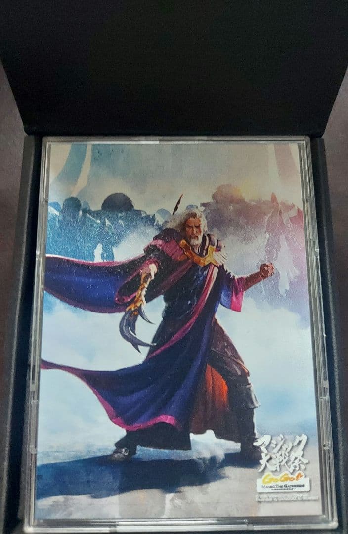 MTG 最高工匠卿、ウルザ フルプロテクトスリーブ 桐箱