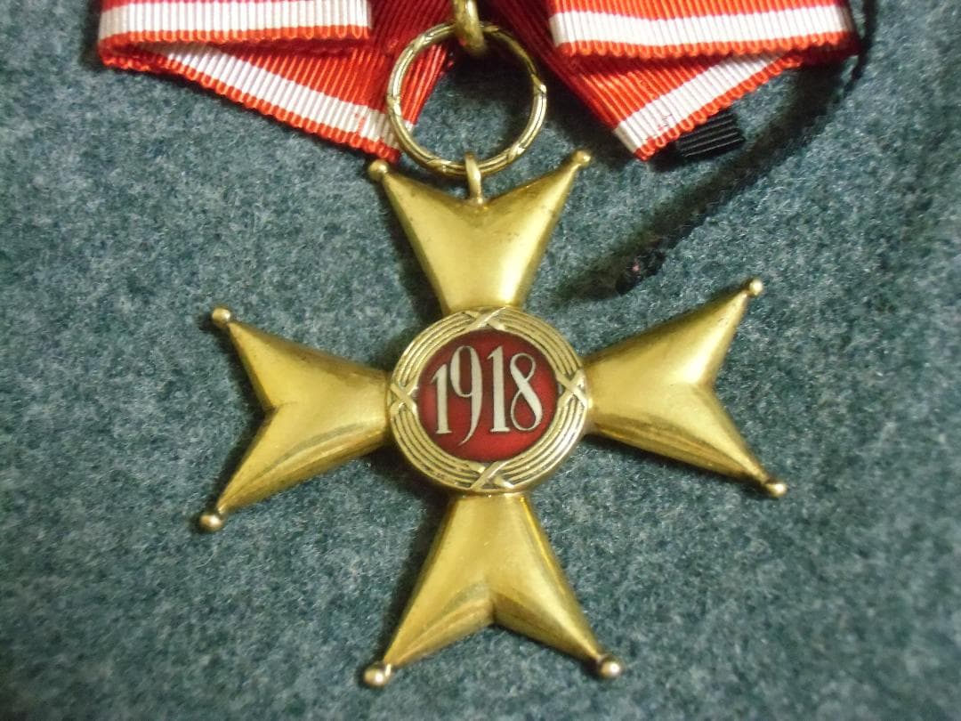 Ｐポーランド軍＊ポロニアレスティトゥータ勲章＊司令官クラス（実物）