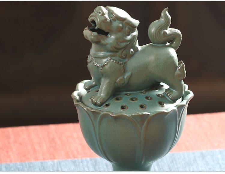 蓮華獅子香炉 茶道具 香道具 工芸品 美術品 置物