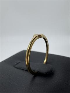 《日本製18金》K18ゴールドリング 放射状彫刻 細身 9号 即日発送