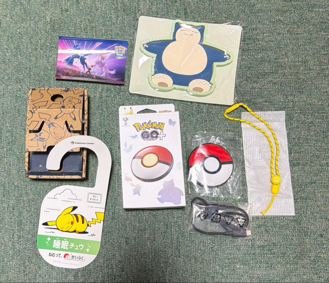 美品　正規品　ポケモンGO Plus＋ おまけ品あり 充電ケーブル社外品付属