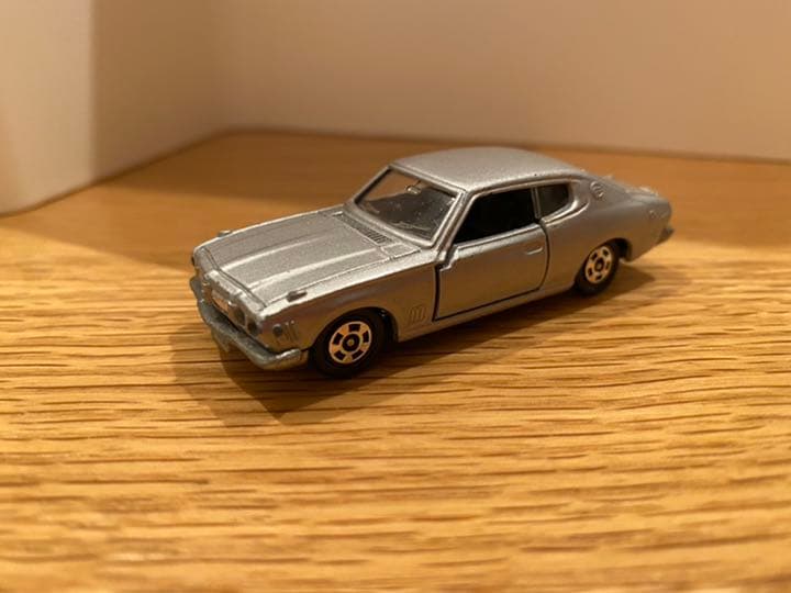 超希少/トミカ /日産/ブルーバード/2000GT-X/イケダ別注