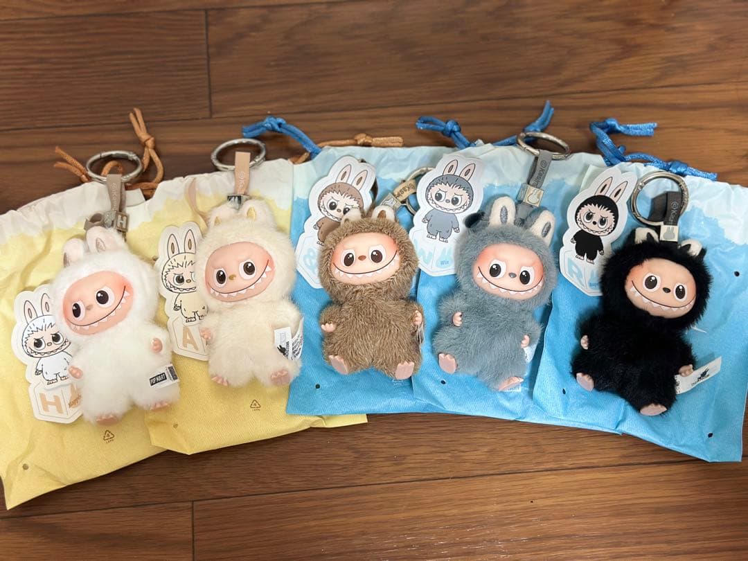 ポップマート ラブブ PIN FOR LOVE ぬいぐるみ ペンダント 5点