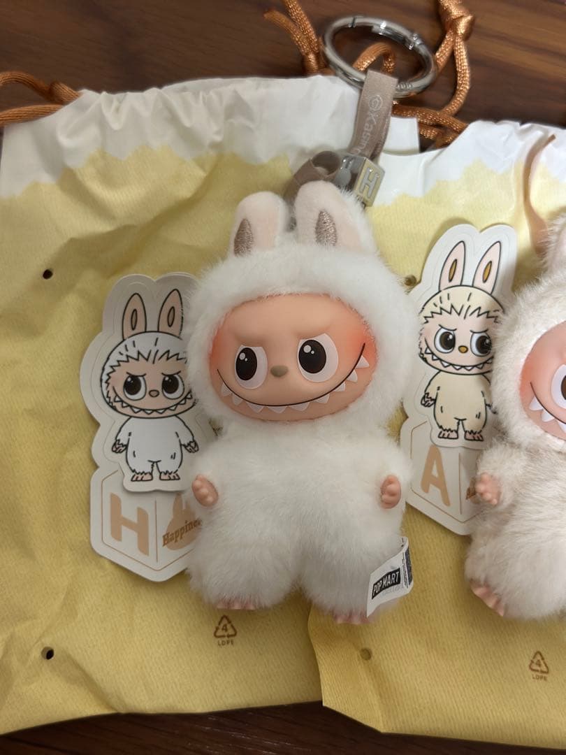 ポップマート ラブブ PIN FOR LOVE ぬいぐるみ ペンダント 5点