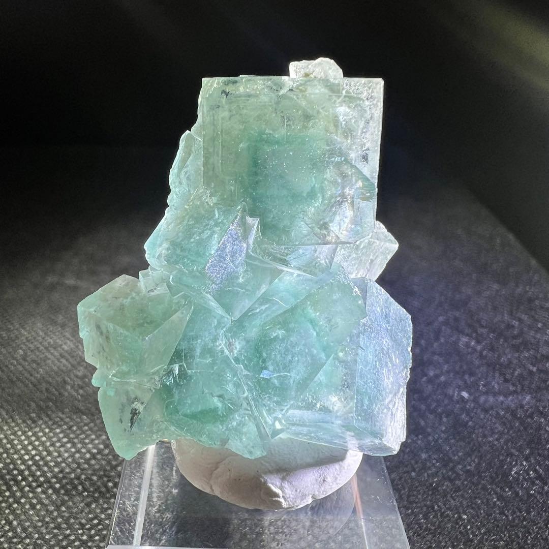 ヤオガンシャン　「白群」ウィンドウ　「白緑」フローライト