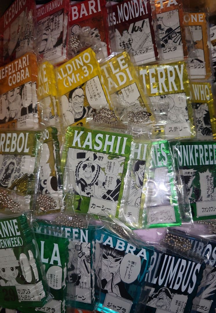 ONE PIECE BASE SHOP くじ アクリルブロックチャーム賞 24種