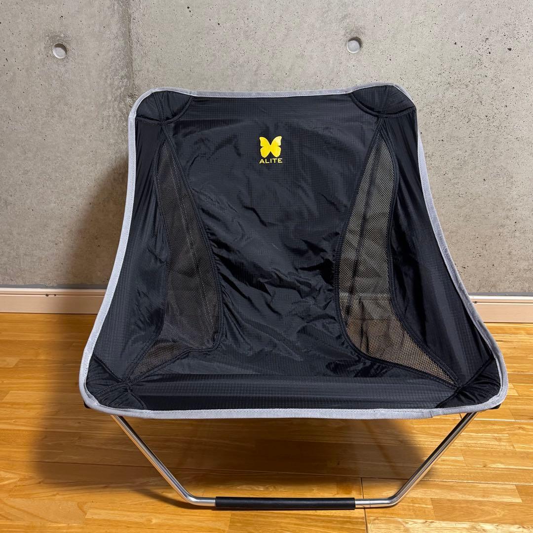 ALITE エーライトメイフライチェア黒　焚き火チェア　あぐらチェアブラック