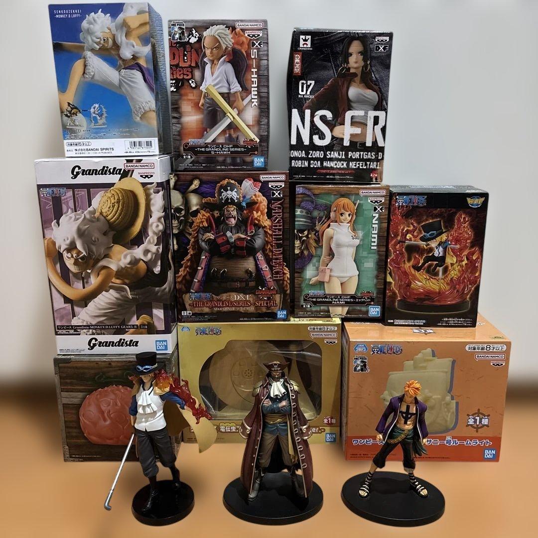 ワンピース　アミューズメント景品　まとめ売り　13点セット