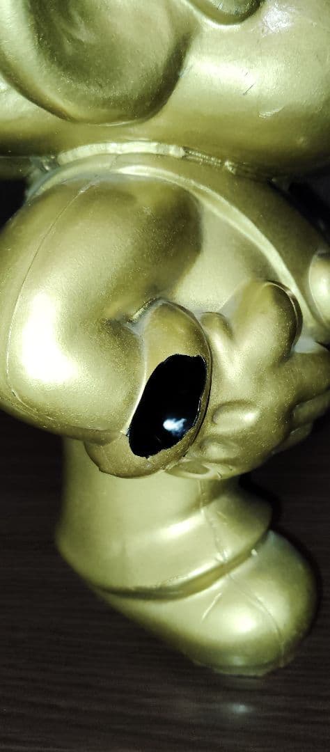 黄金のマリオ像 フィギュア